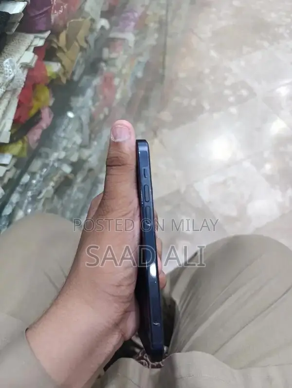 Refurbished iPhone 12 - 64GB, Good Condition, Original Display