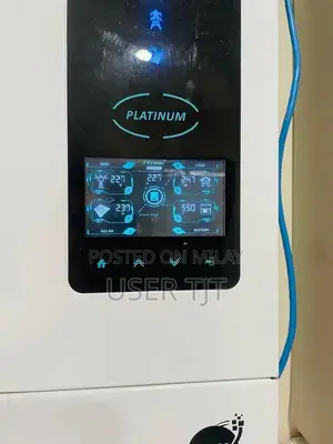 PV 12200 Hybrid Solar Inverter 10kW Single/Three Phase