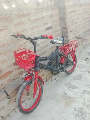 Child's Bicycle - Good Condition - Suitable for 6-10 Years Old