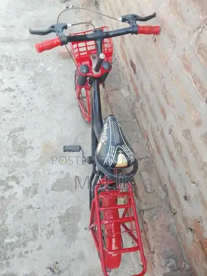 Child's Bicycle - Good Condition - Suitable for 6-10 Years Old