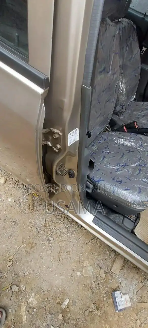 2006 Model Vehicle in Original Condition Low Mileage