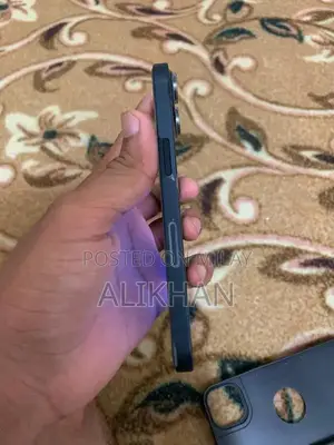 iPhone 13 128GB Factory Unlocked Smartphone