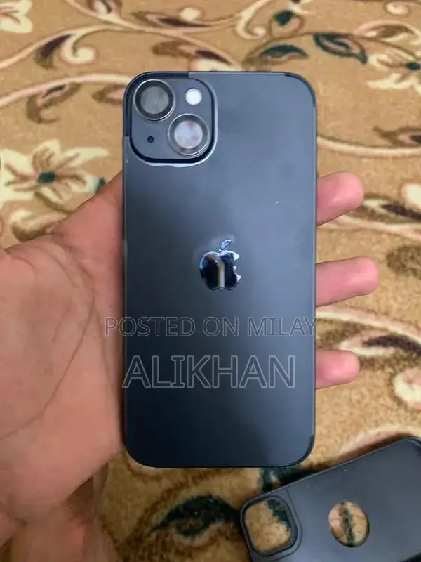 iPhone 13 128GB Factory Unlocked Smartphone