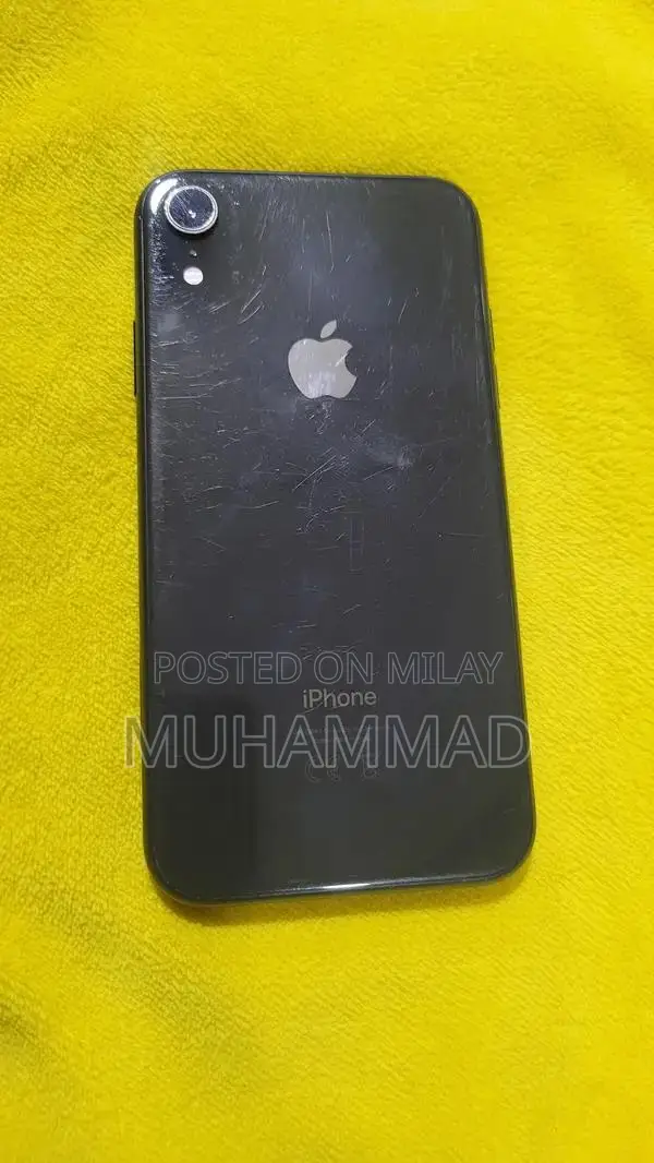 Apple iPhone XR 64GB Unlocked Smartphone