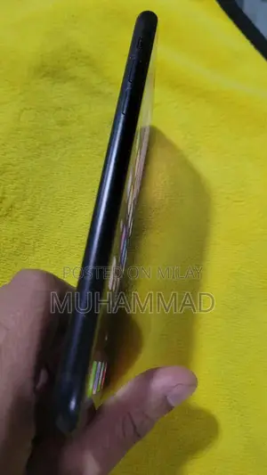 Apple iPhone XR 64GB Unlocked Smartphone