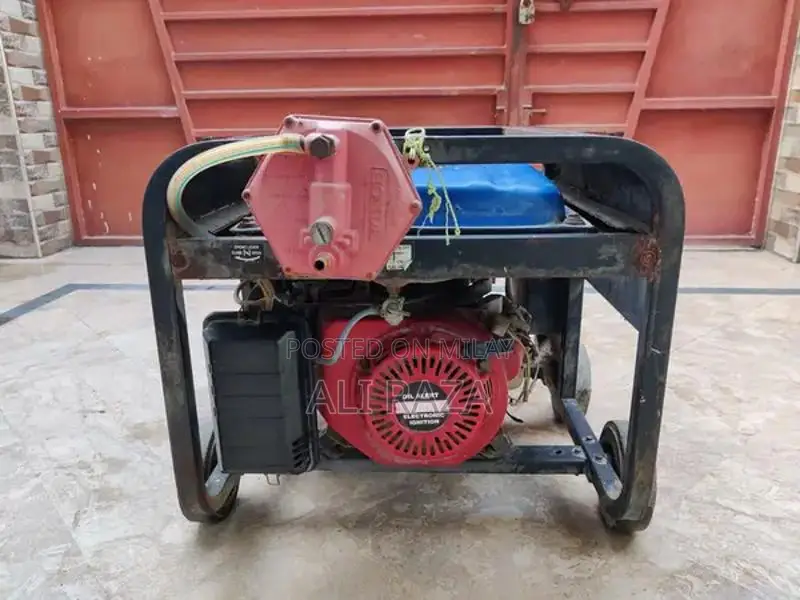 2500W Self-Start Portable Generator with Battery Option