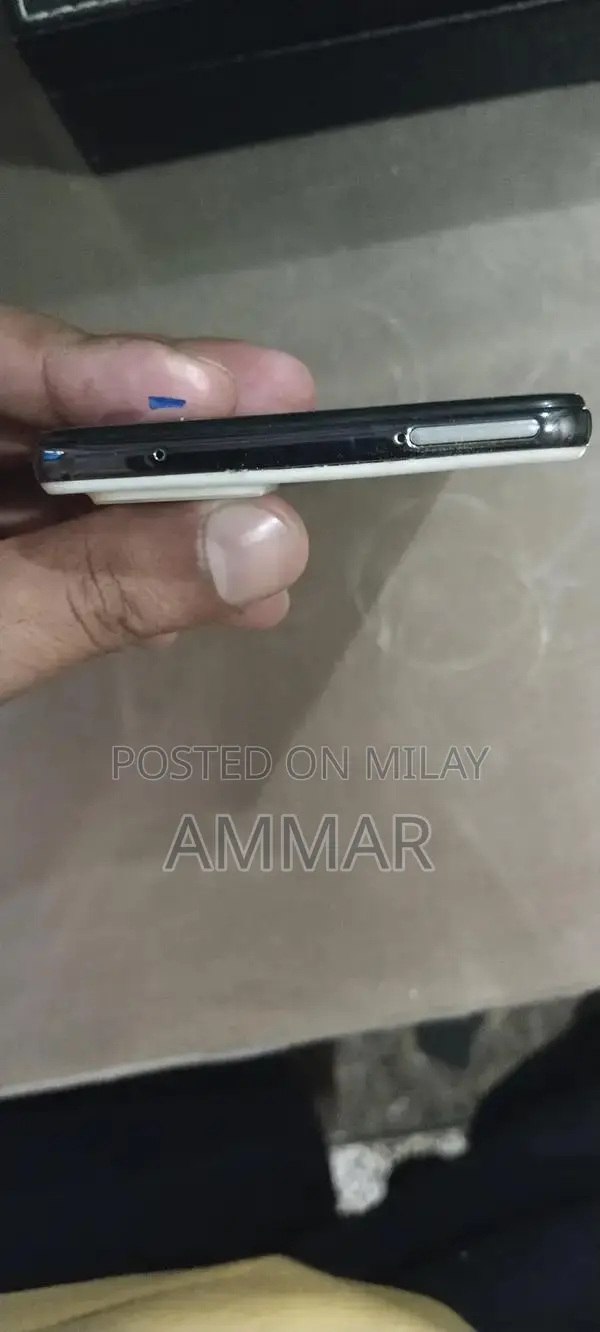 Samsung Galaxy A72 Smartphone - Great Condition Dual Storage