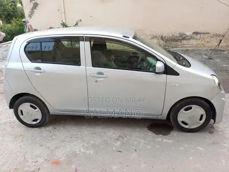 Daihatsu Mira ES 2016 Compact Hatchback with Advanced Features