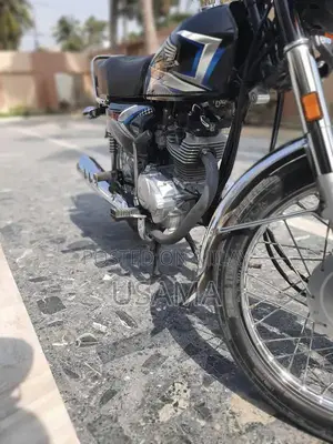 Honda CG 125 Motorcycle - 2025 Model Variant