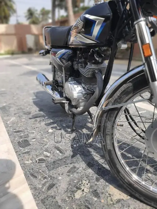 Honda CG 125 Motorcycle - 2025 Model Variant