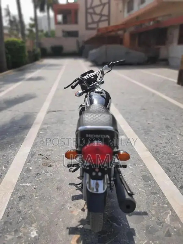 Honda CG 125 Motorcycle - 2025 Model Variant