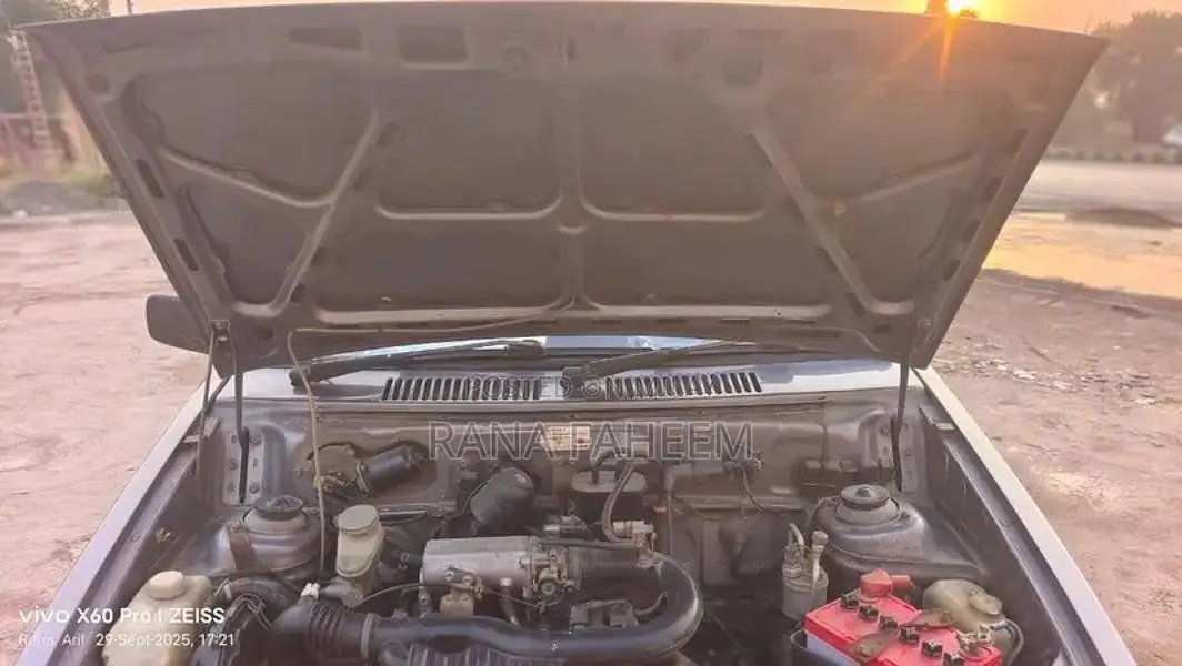 2018 Mehran VXR Compact Sedan - Well Maintained