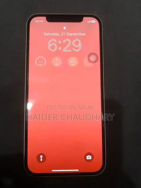 Apple iPhone 12 128GB Smartphone - Excellent Condition