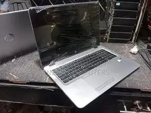 Photo - HP EliteBook 850 G3 Professional Business Laptop