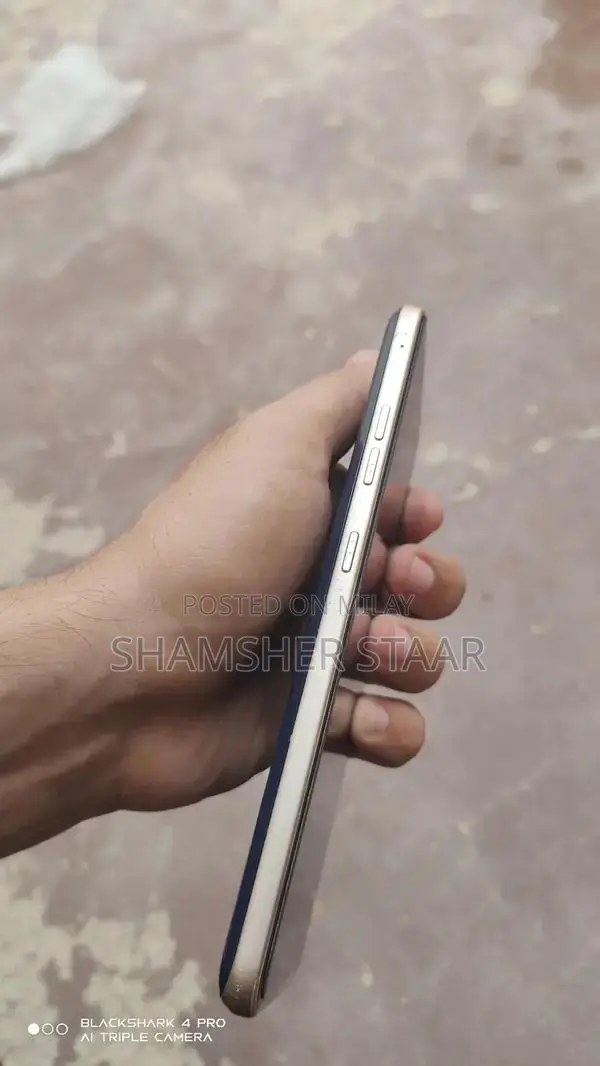 LG V60 ThinQ 5G Smartphone with Dual Display