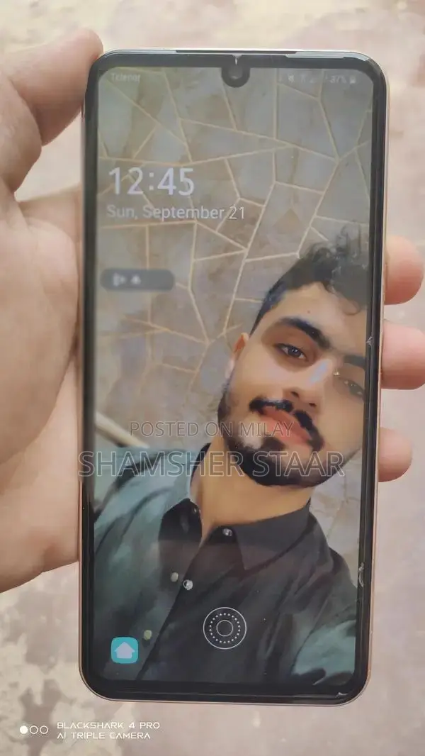 LG V60 ThinQ 5G Smartphone with Dual Display