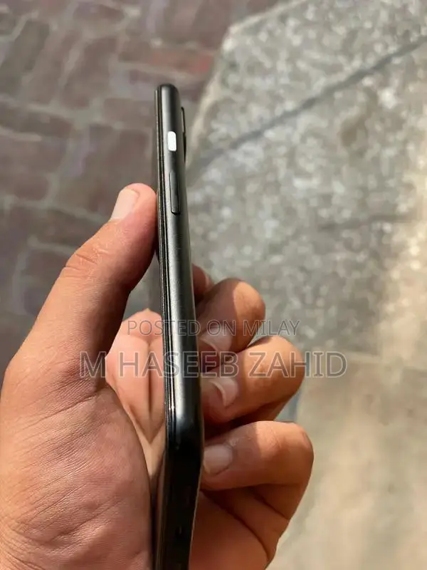 Google Pixel 4a 5G Smartphone Dual SIM 6GB RAM 128GB Storage