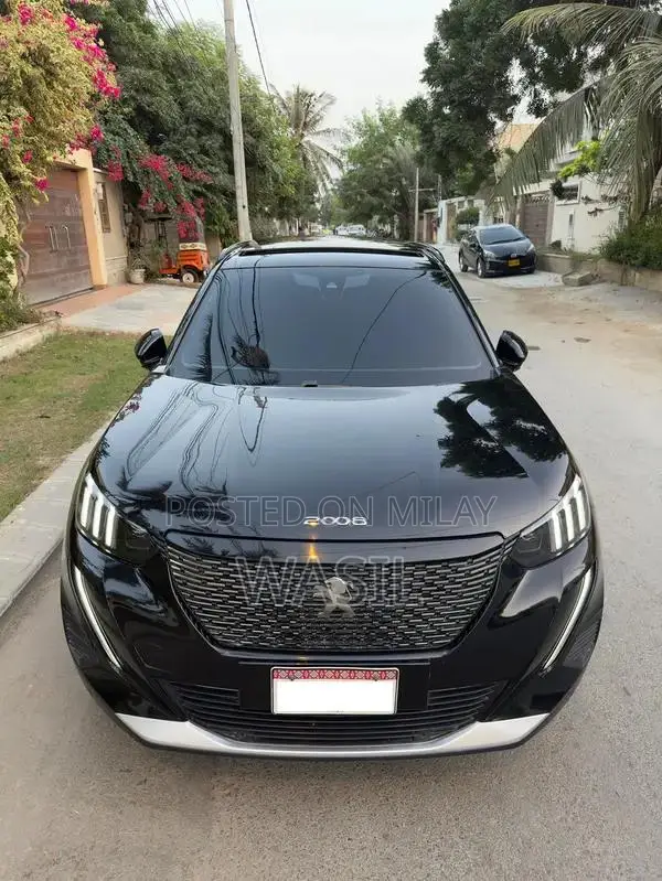 Peugeot 2008 Allure Compact SUV - 2023 Model