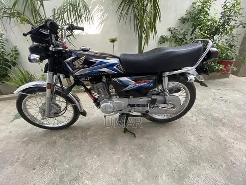 Honda CG 125 Motorcycle - Low Mileage Excellent Condition