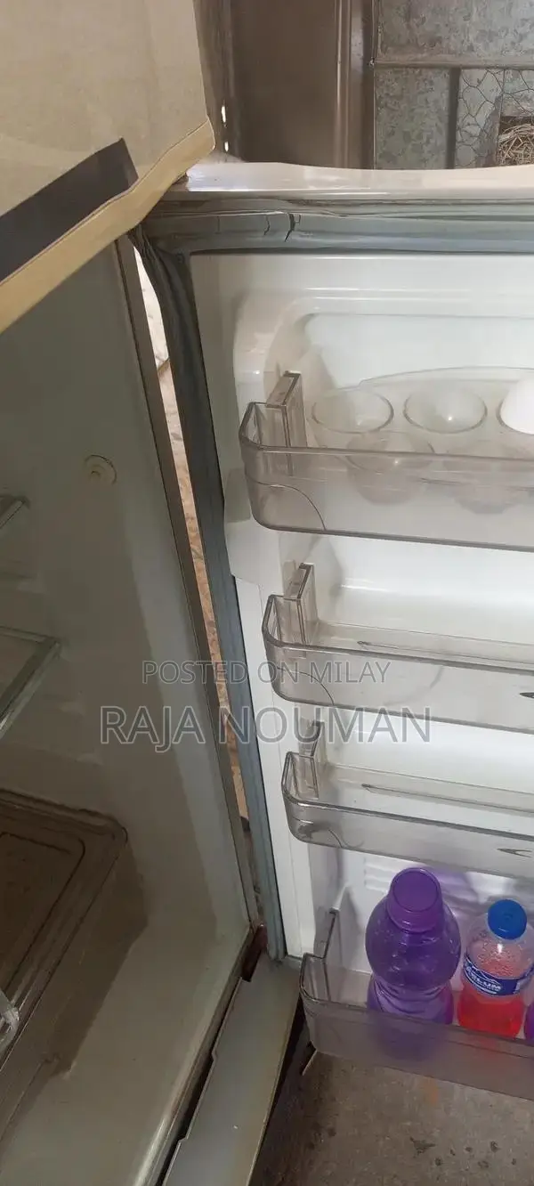 Vintage Refrigerator in Good Condition