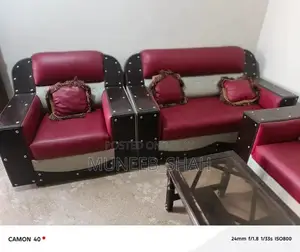 Photo - Spacious 6 Seater Living Room Sofa with Side Tables