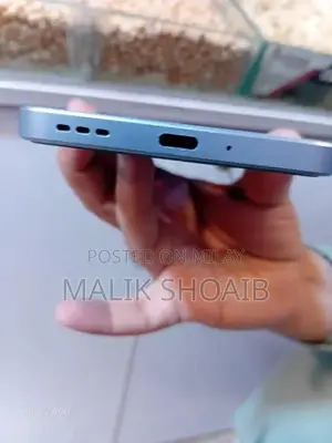 Oppo F11 5G Smartphone with Complete Accessories Kit