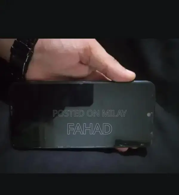 Smartphone with 6-Month Warranty - Good Condition