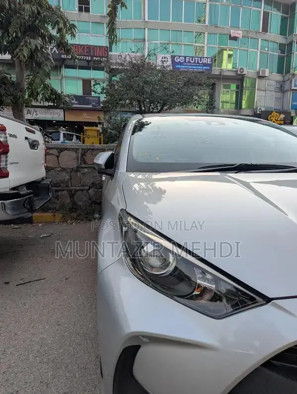 Toyota Yaris Compact Hatchback - Japanese Import