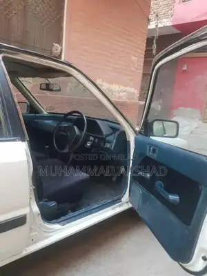 Honda Civic Sedan - Reliable Compact Car with Performance Rims