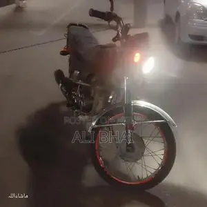 Karachi Modified Cassi 125cc Motorcycle with LED Lights