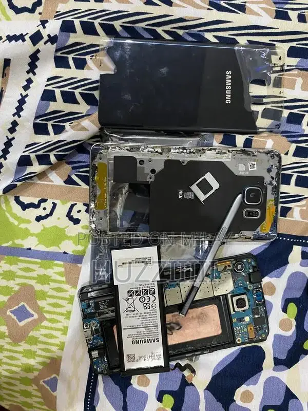Samsung Galaxy Note 5 Smartphone for Parts or Repair