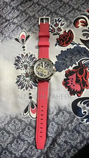 Elegant Fully Automatic Timepiece - Classic Design Wristwatch