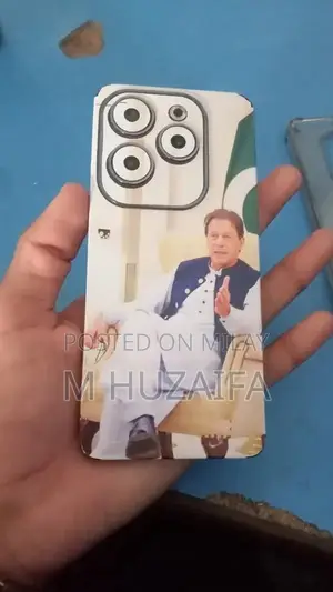 Infinix Hot 40 Smartphone - 8GB RAM, 128GB Storage