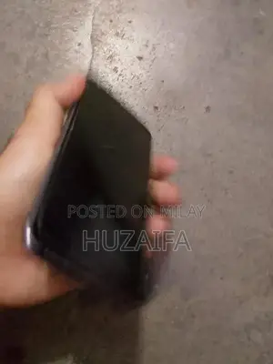 Motu Z3 Mobile Device Compact Smartphone