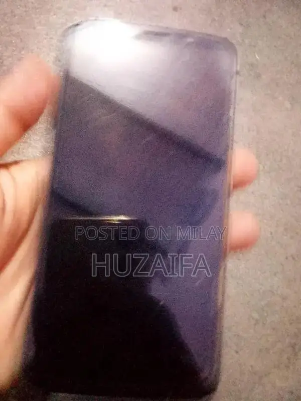 Motu Z3 Mobile Device Compact Smartphone