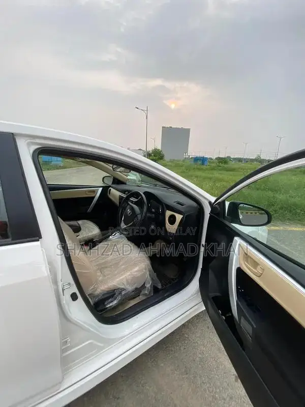 Toyota Corolla Altis 1.6 Sedan - Excellent Condition