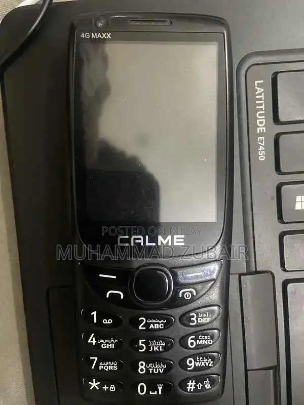 Portable 4G Mobile Hotspot Device with Touch Dial