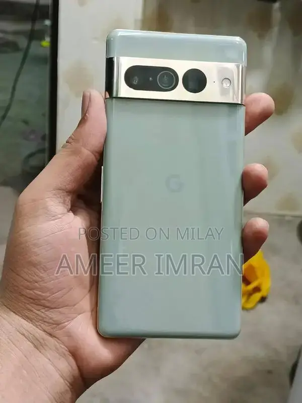 High-Performance Google Pixel 7 Pro Smartphone