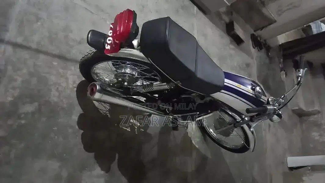 Honda CG 125 Classic Motorcycle - 1997 Model, Single-Owner