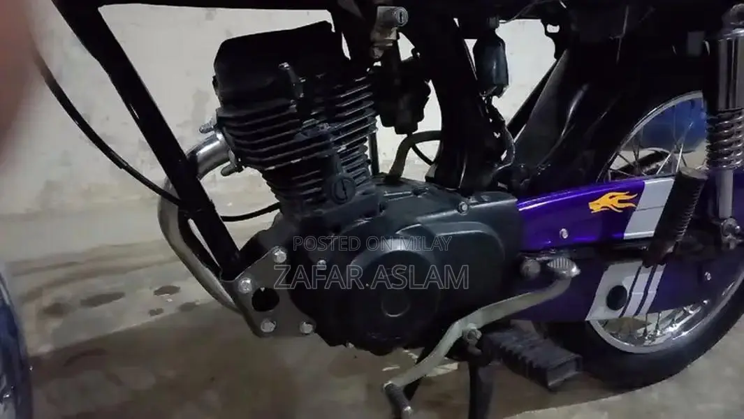 Honda CG 125 Classic Motorcycle - 1997 Model, Single-Owner