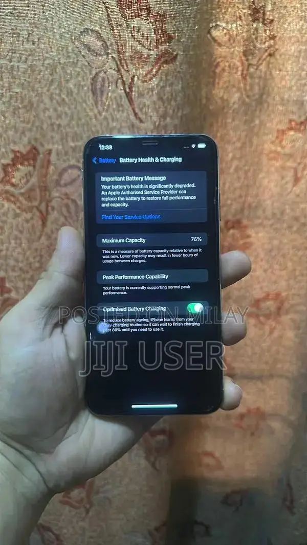 iPhone XS Max 64GB Factory Unlocked Smartphone