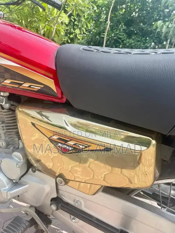 Honda 125cc Motorcycle 2023 Self-Start Low Mileage