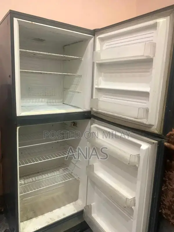 Large Refrigerator for Sale - Excellent Condition