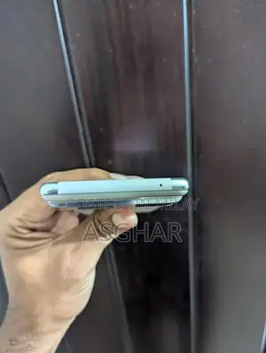 Google Pixel 6 Pro Flagship Smartphone with Advanced Camera