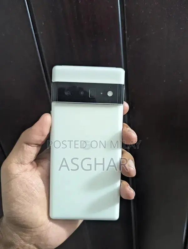Google Pixel 6 Pro Flagship Smartphone with Advanced Camera
