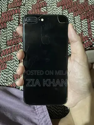 Pre-Owned iPhone 7 Plus 128GB with Home Button Issue