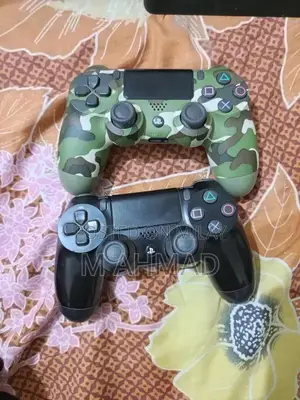 Photo - Sony PlayStation 4 Original DualShock 4 Wireless Controller