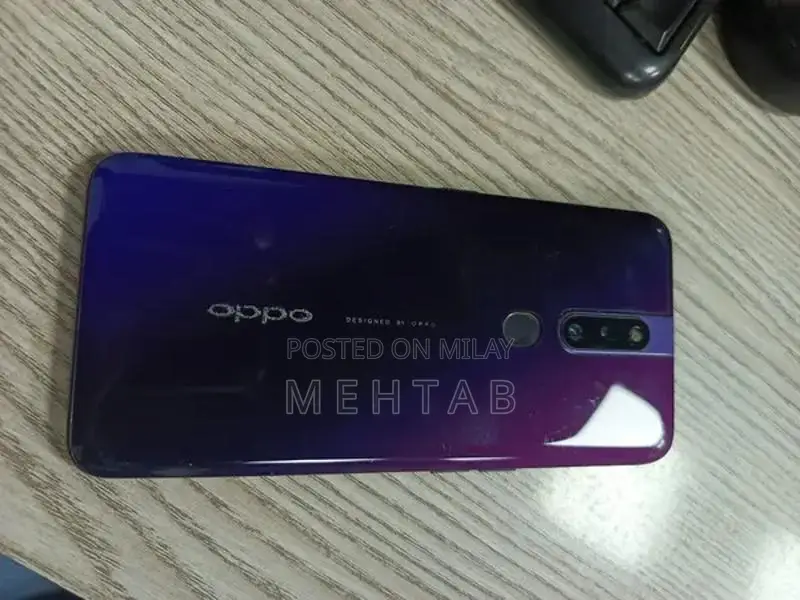 Smartphone with Large Storage and Front Camera