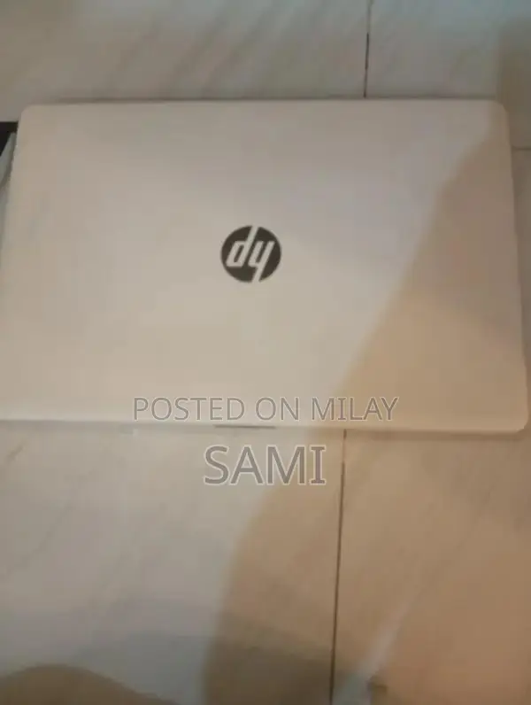 HP Core i3 Laptop with Original Charger and Bag