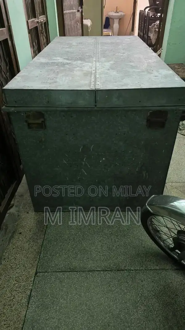 Large Iron Bed Frame - 6 Feet Sturdy Platform Bedstead